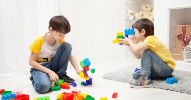Minimalist Parenting: Do Kids Really Need So Many Toys?